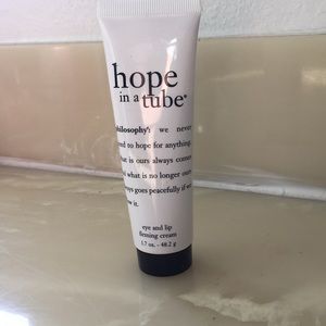 Philosophy hope in a tube eye and lip firming crm